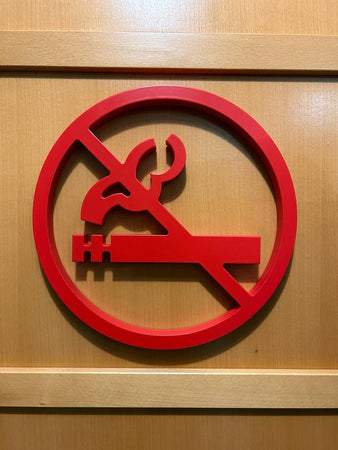 🚭